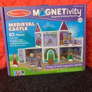 Melissa & Doug Magnetic castle